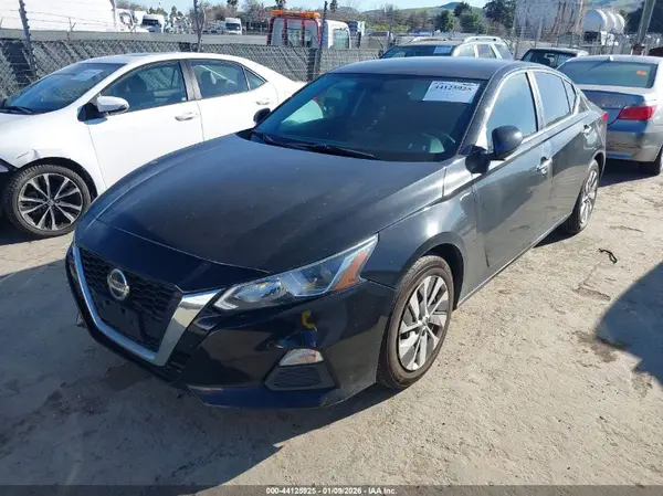 1N4BL4BV9KC210801 2019 NISSAN ALTIMA - Image 2