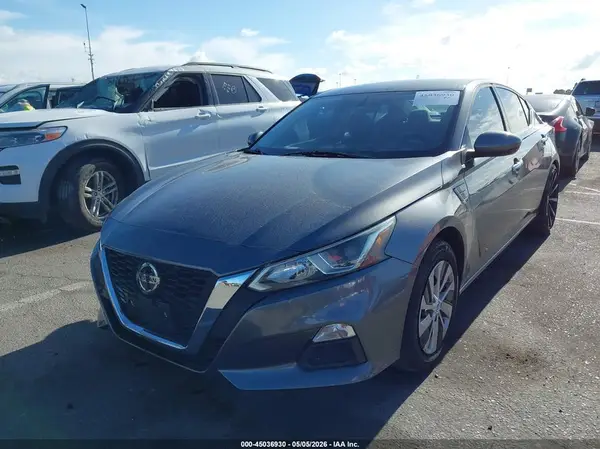 1N4BL4BV9KC228070 2019 NISSAN ALTIMA - Image 2