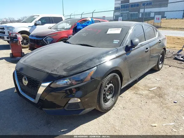 1N4BL4BV9KC233303 2019 NISSAN ALTIMA - Image 2