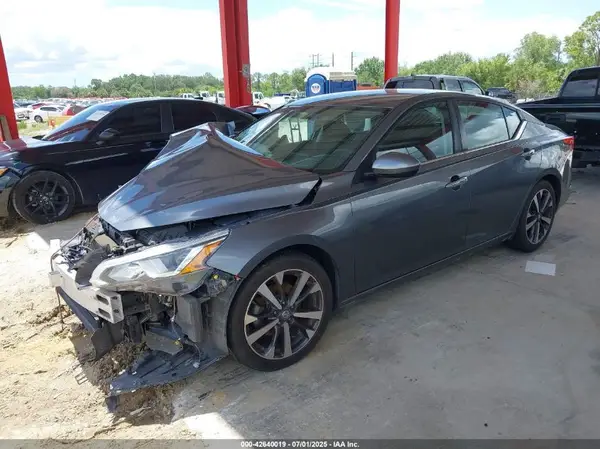 1N4BL4BV9KC243717 2019 NISSAN ALTIMA - Image 2