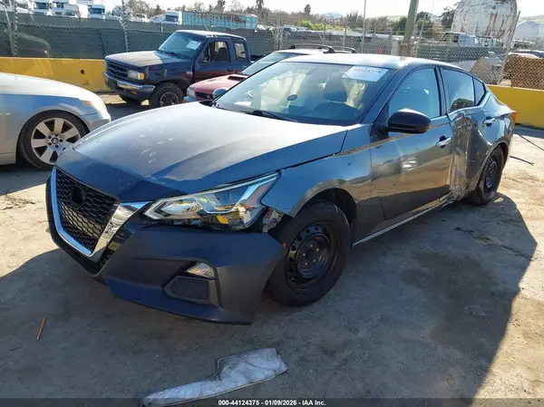 1N4BL4BV9KC251493 2019 NISSAN ALTIMA - Image 2