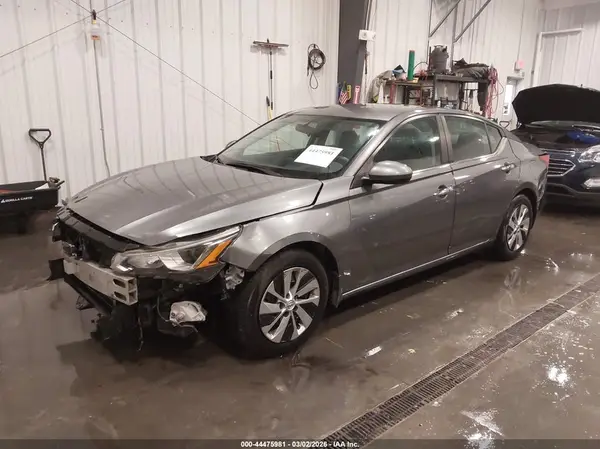 1N4BL4BV9KN301006 2019 NISSAN ALTIMA - Image 2