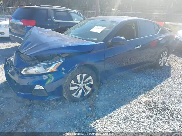 1N4BL4BV9KN301670 2019 NISSAN ALTIMA - Image 2