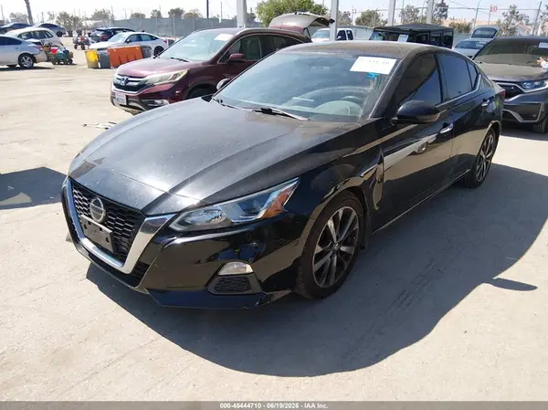 1N4BL4BV9KN313995 2019 NISSAN ALTIMA - Image 2