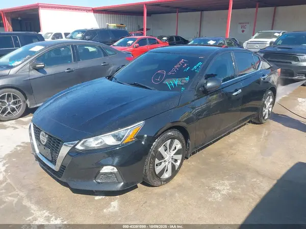 1N4BL4BV9KN317206 2019 NISSAN ALTIMA - Image 2