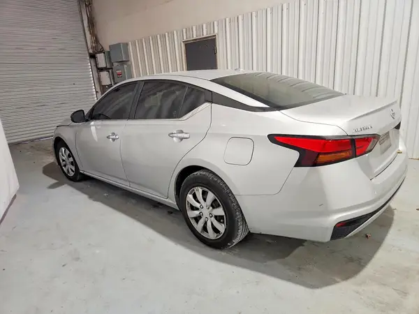 1N4BL4BV9LC123479 2020 NISSAN ALTIMA - Image 2