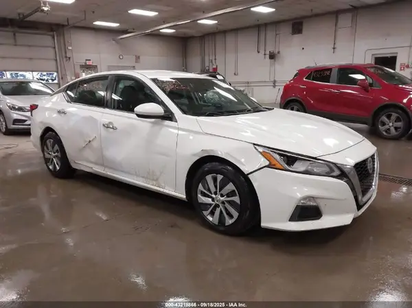 1N4BL4BV9LC158183 2020 NISSAN ALTIMA - Image 1
