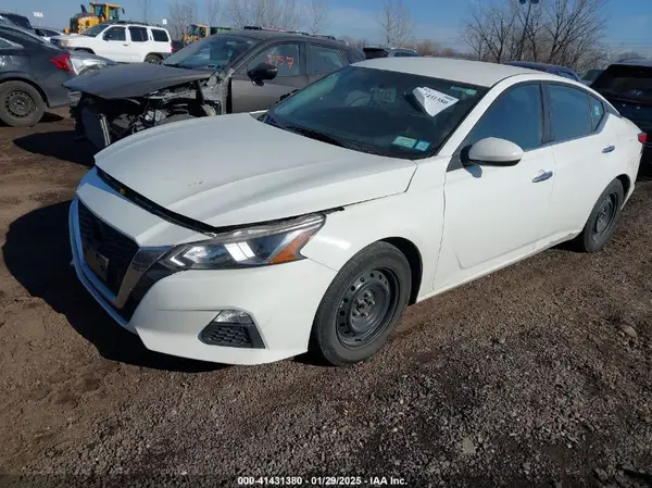 1N4BL4BV9LC162461 2020 NISSAN ALTIMA - Image 2