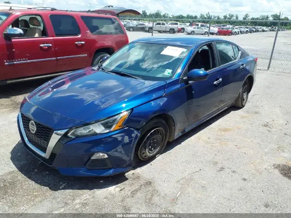 1N4BL4BV9LC167207 2020 NISSAN ALTIMA - Image 2