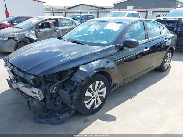 1N4BL4BV9LC207351 2020 NISSAN ALTIMA - Image 2