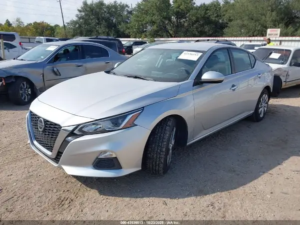 1N4BL4BV9LC224439 2020 NISSAN ALTIMA - Image 2