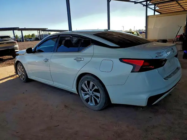 1N4BL4BV9LC233111 2020 NISSAN ALTIMA - Image 2
