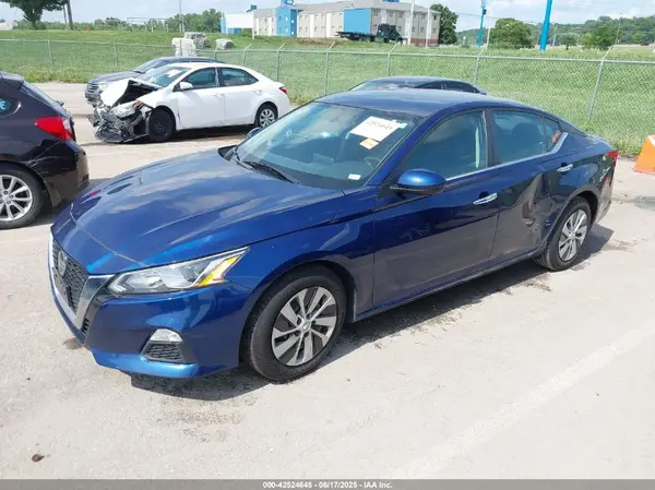 1N4BL4BV9LC257201 2020 NISSAN ALTIMA - Image 2