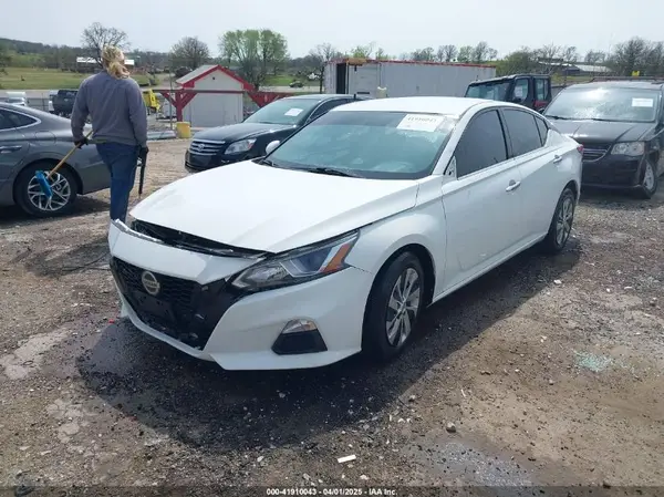 1N4BL4BV9LN302867 2020 NISSAN ALTIMA - Image 2