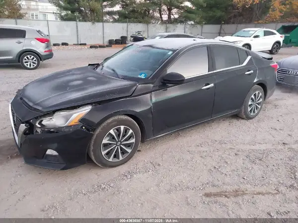 1N4BL4BV9LN318650 2020 NISSAN ALTIMA - Image 2