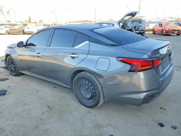 1N4BL4BV9LN321967 2020 NISSAN ALTIMA - Image 2