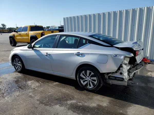 1N4BL4BV9MN363315 2021 NISSAN ALTIMA - Image 2