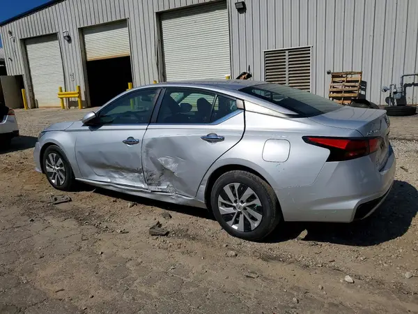 1N4BL4BV9MN399117 2021 NISSAN ALTIMA - Image 2