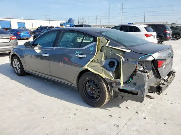 1N4BL4BV9NN303956 2022 NISSAN ALTIMA - Image 2