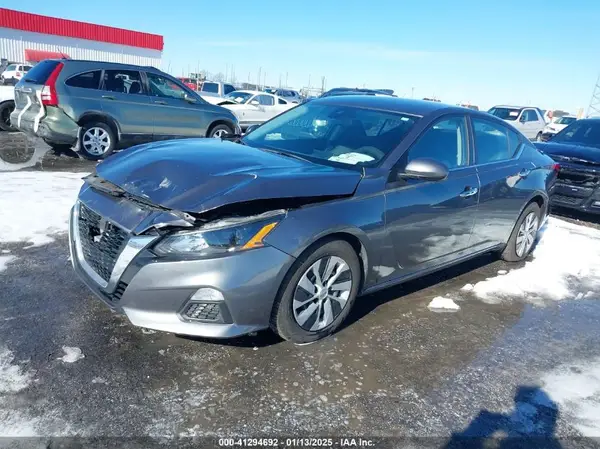 1N4BL4BV9NN318893 2022 NISSAN ALTIMA - Image 2