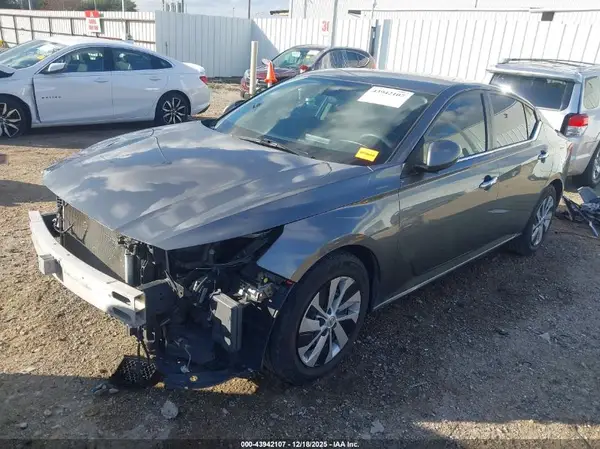 1N4BL4BV9NN332003 2022 NISSAN ALTIMA - Image 2