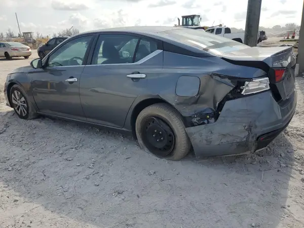 1N4BL4BV9NN348444 2022 NISSAN ALTIMA - Image 2