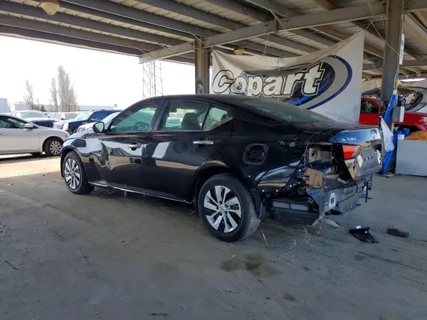 1N4BL4BV9NN370475 2022 NISSAN ALTIMA - Image 2