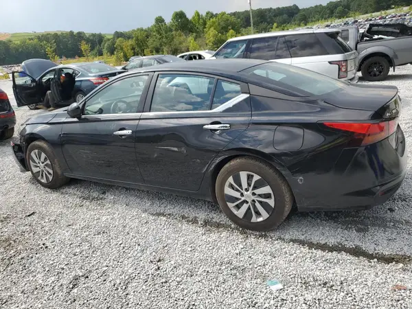 1N4BL4BV9NN370895 2022 NISSAN ALTIMA - Image 2