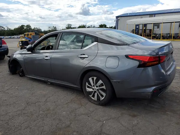 1N4BL4BV9NN372632 2022 NISSAN ALTIMA - Image 2