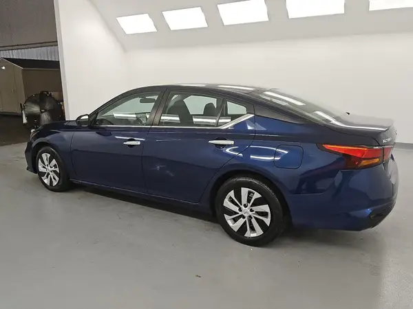 1N4BL4BV9NN386398 2022 NISSAN ALTIMA - Image 2