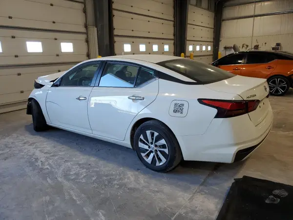 1N4BL4BV9NN389401 2022 NISSAN ALTIMA - Image 2