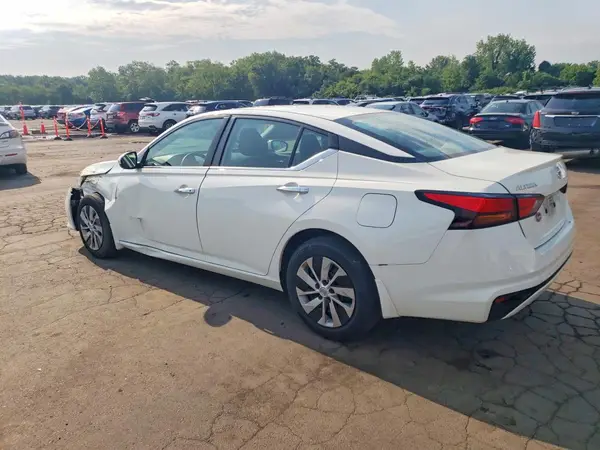 1N4BL4BV9NN403068 2022 NISSAN ALTIMA - Image 2