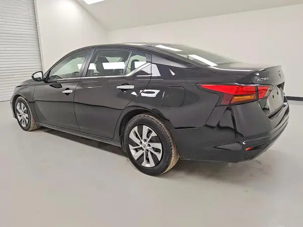 1N4BL4BV9PN315396 2023 NISSAN ALTIMA - Image 2