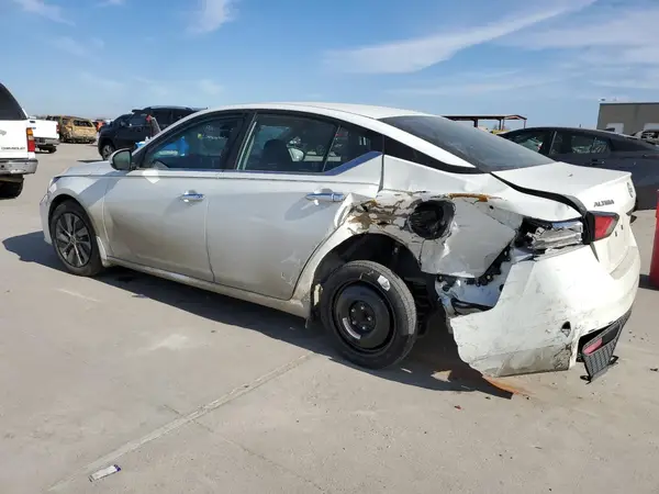 1N4BL4BV9PN320422 2023 NISSAN ALTIMA - Image 2