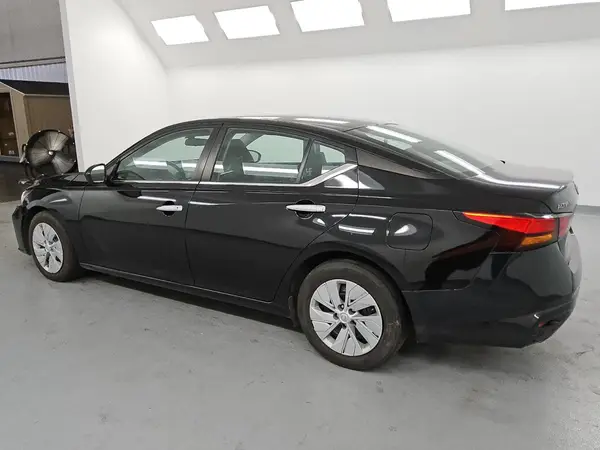 1N4BL4BV9PN325068 2023 NISSAN ALTIMA - Image 2