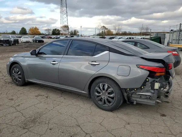 1N4BL4BV9PN331050 2023 NISSAN ALTIMA - Image 2