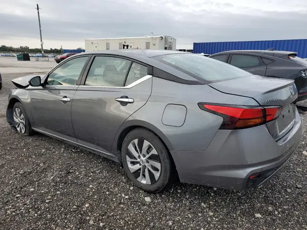 1N4BL4BV9PN359656 2023 NISSAN ALTIMA - Image 2