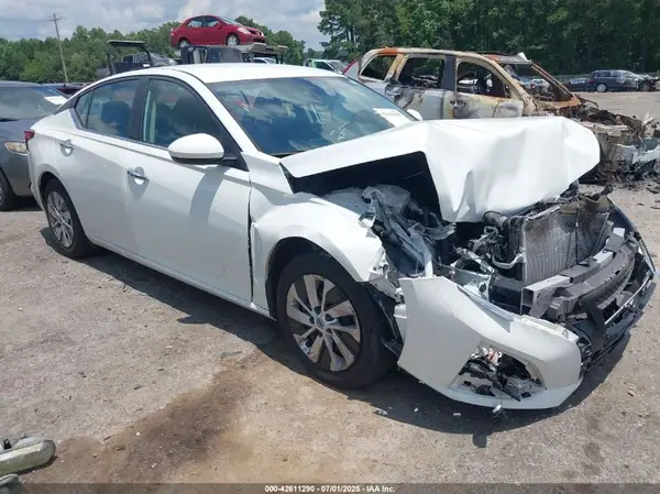 1N4BL4BV9PN359768 2023 NISSAN ALTIMA - Image 1