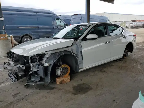 1N4BL4BV9PN367918 2023 NISSAN ALTIMA - Image 1