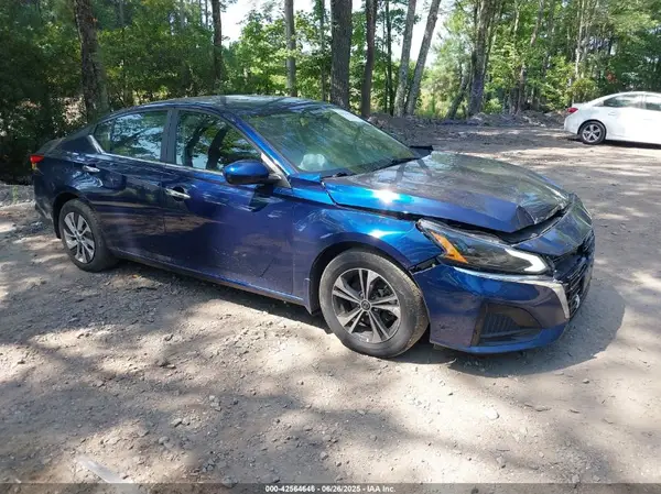1N4BL4BV9PN389899 2023 NISSAN ALTIMA - Image 1