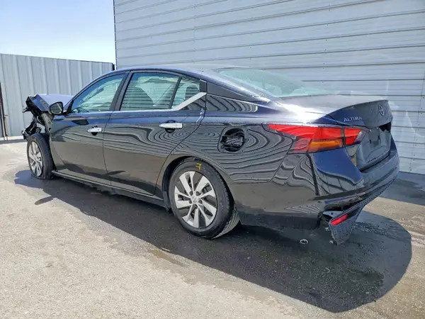 1N4BL4BV9PN396027 2023 NISSAN ALTIMA - Image 2