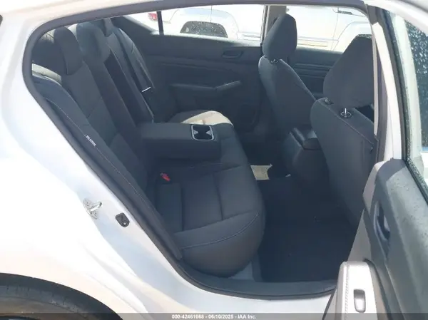 1N4BL4BV9RN304479 2024 NISSAN ALTIMA - Image 8