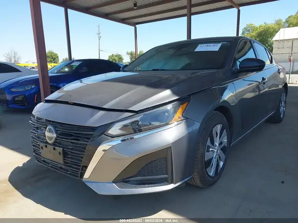 1N4BL4BV9RN320147 2024 NISSAN ALTIMA - Image 2