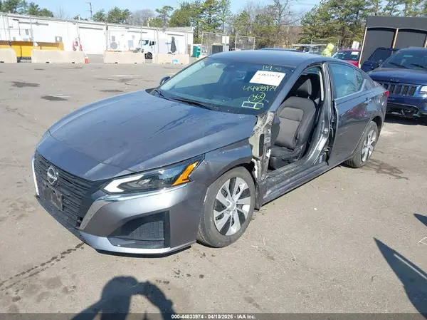 1N4BL4BV9RN324568 2024 NISSAN ALTIMA - Image 2