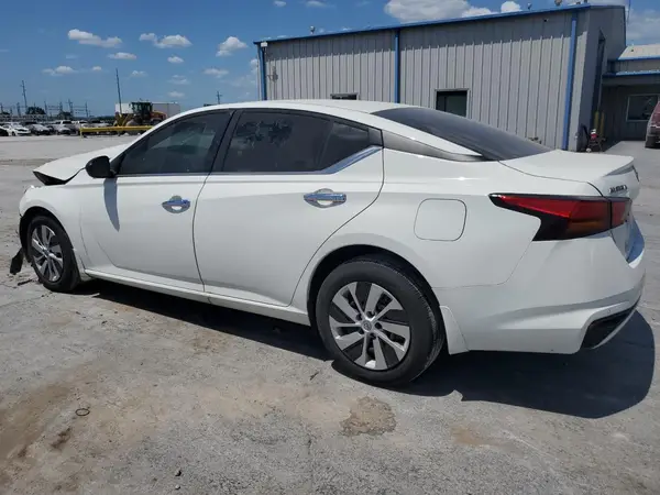 1N4BL4BV9RN351771 2024 NISSAN ALTIMA - Image 2