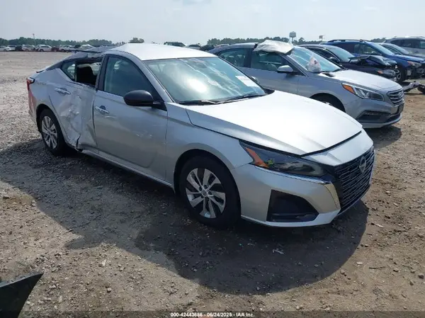 1N4BL4BV9RN367601 2024 NISSAN ALTIMA - Image 1