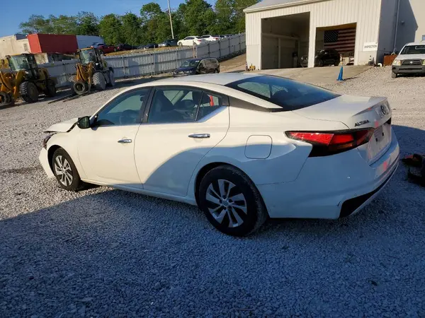 1N4BL4BV9RN368828 2024 NISSAN ALTIMA - Image 2