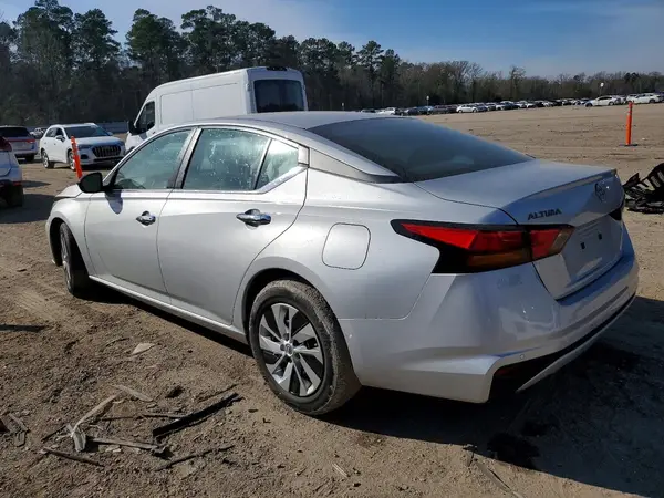 1N4BL4BV9RN370384 2024 NISSAN ALTIMA - Image 2