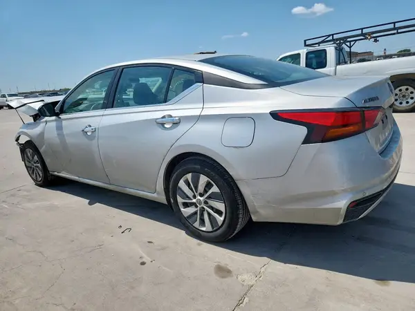 1N4BL4BV9RN375262 2024 NISSAN ALTIMA - Image 2