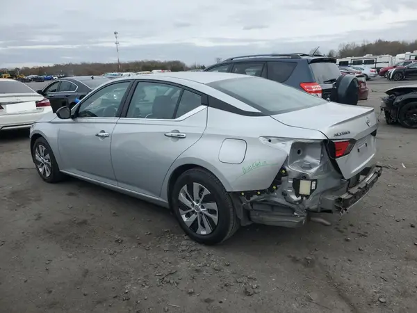 1N4BL4BV9RN379957 2024 NISSAN ALTIMA - Image 2